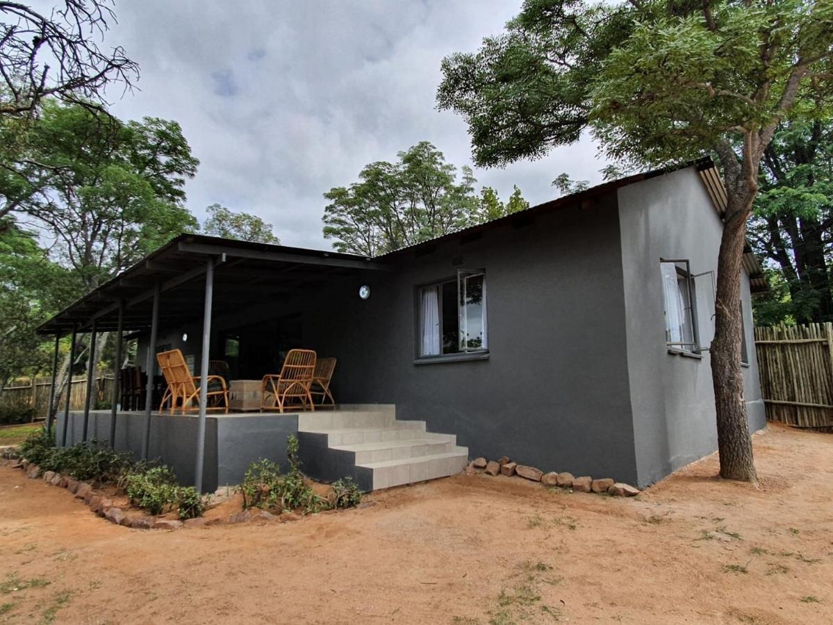 Birdsong Cottages Modimolle Exteriör bild